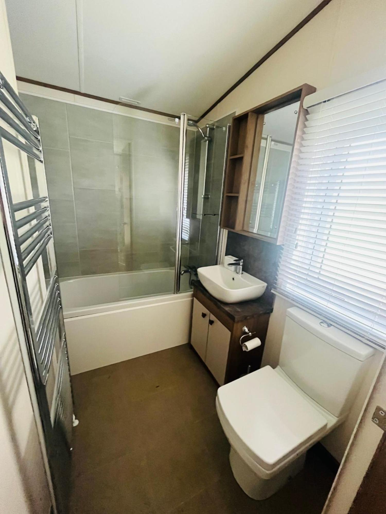 Lakeside Escape With Hot Tub York Exteriér fotografie